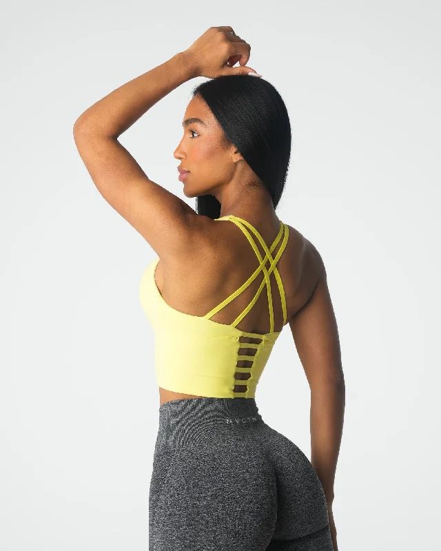 Sportswear/Tops gym selfie-Pastel Yellow Matrix Bra Top